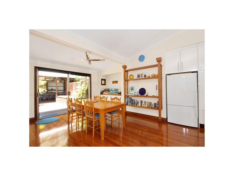 8 Naiad Court, Rainbow Beach QLD 4581
