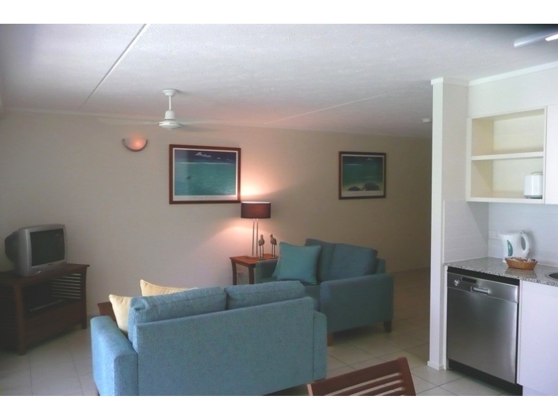 84/9 Rainbow Shores Drive, Rainbow Beach QLD 4581