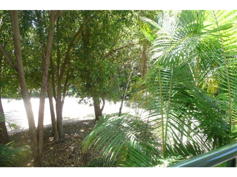 10/9 Rainbow Shores Drive, Rainbow Beach QLD 4581