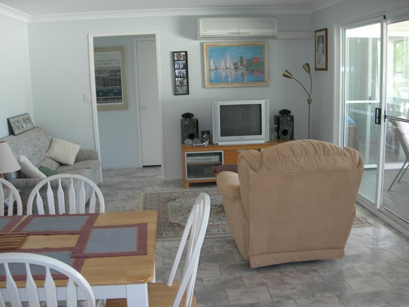 1/32 Kurana Street, Rainbow Beach QLD 4581