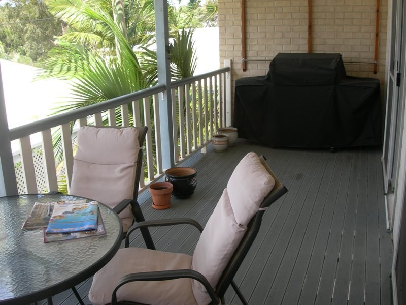 1/32 Kurana Street, Rainbow Beach QLD 4581