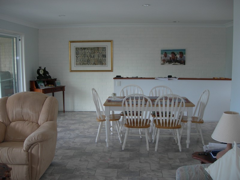 1/32 Kurana Street, Rainbow Beach QLD 4581