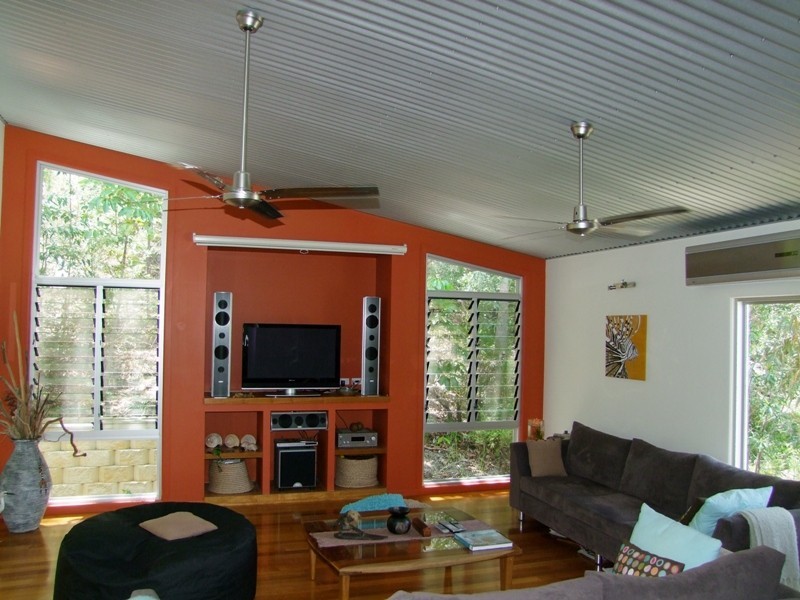 9 Green Valley Drive, Rainbow Beach QLD 4581