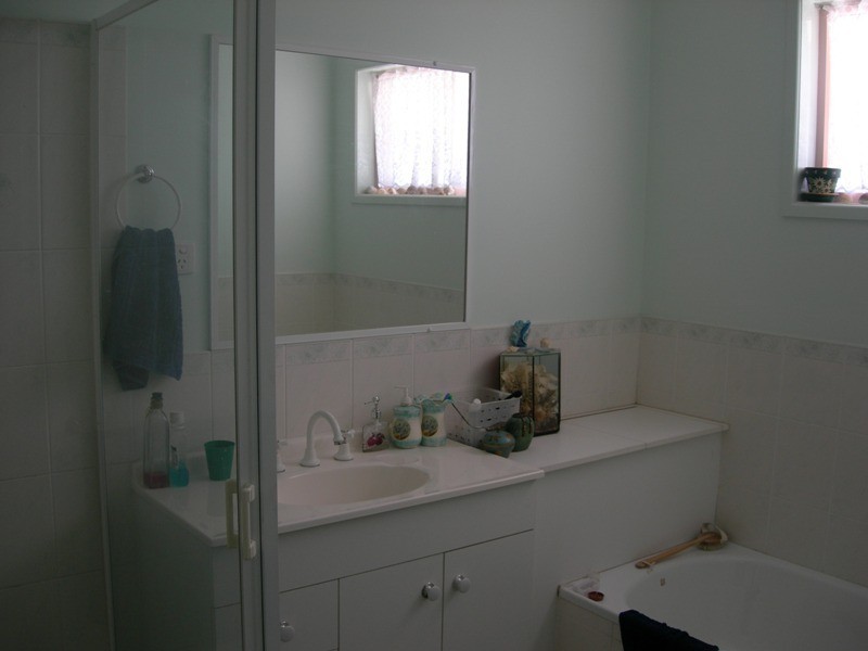 12 Bombala Crescent, Rainbow Beach QLD 4581