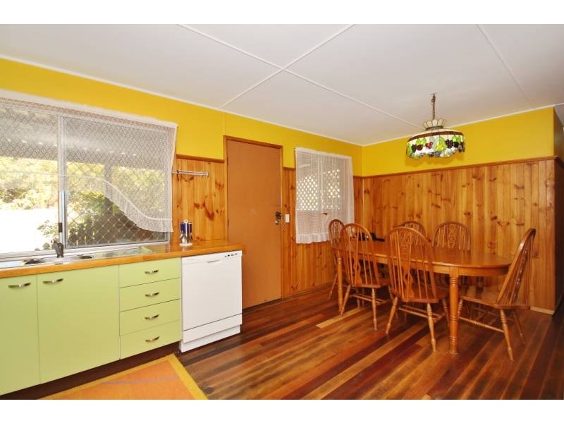 11 Zircon Street, Rainbow Beach QLD 4581