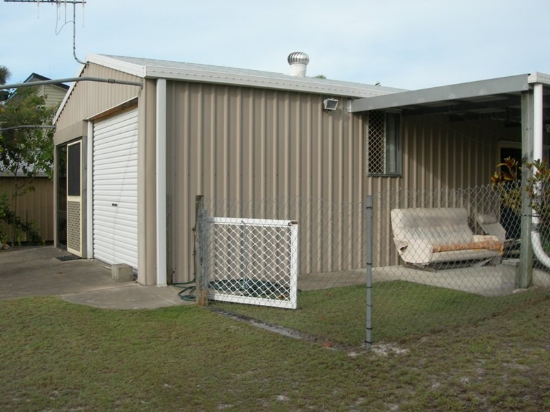 7 Bombala crescent, Rainbow Beach QLD 4581