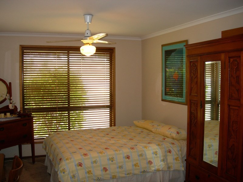 8 Carlo Road, Rainbow Beach QLD 4581