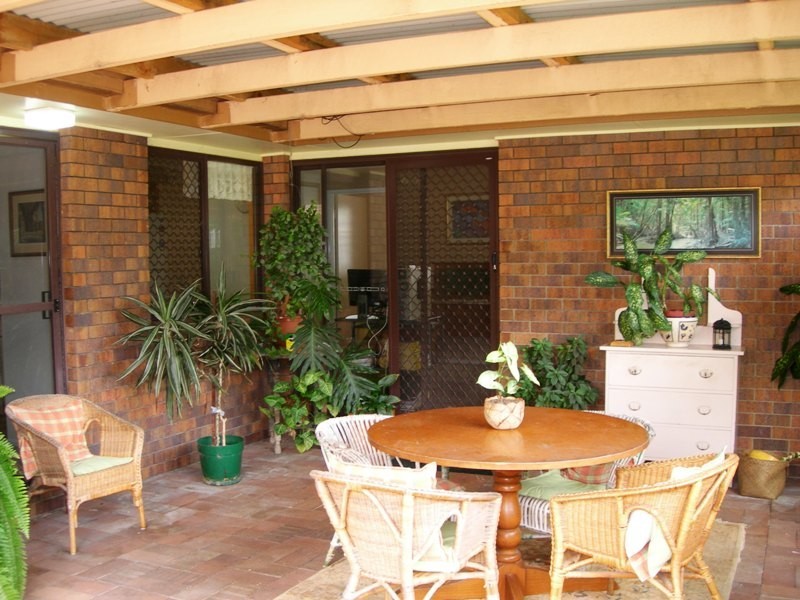 8 Carlo Road, Rainbow Beach QLD 4581