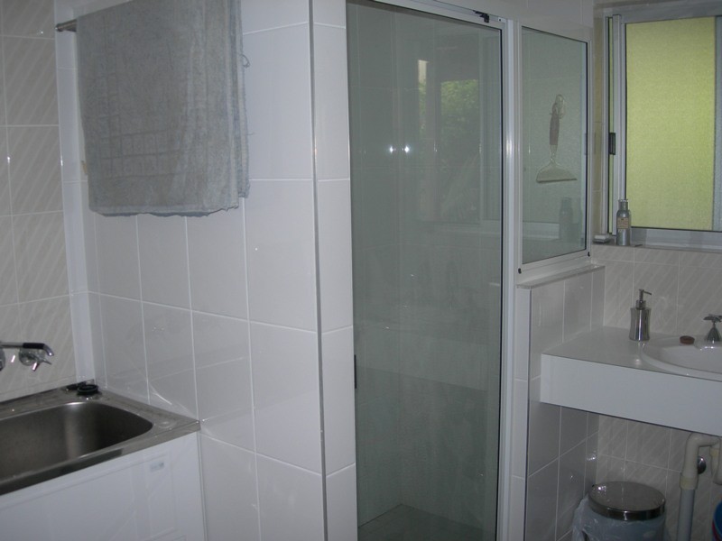 1-2/21 Rumbalara Avenue, Rainbow Beach QLD 4581