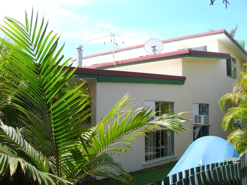 11 Cypress Avenue, Rainbow Beach QLD 4581