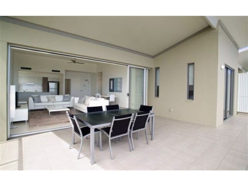 10/5 Ocean View Parade, Rainbow Beach QLD 4581