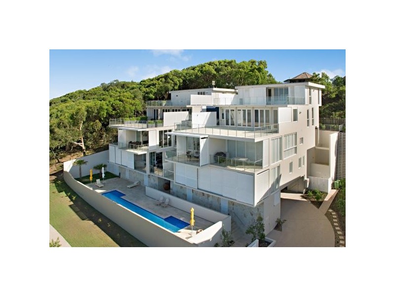 2/7 Ocean View Parade, Rainbow Beach QLD 4581