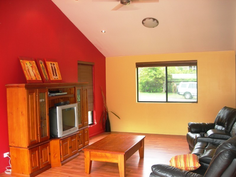 13 Rumbalara Avenue, Rainbow Beach QLD 4581