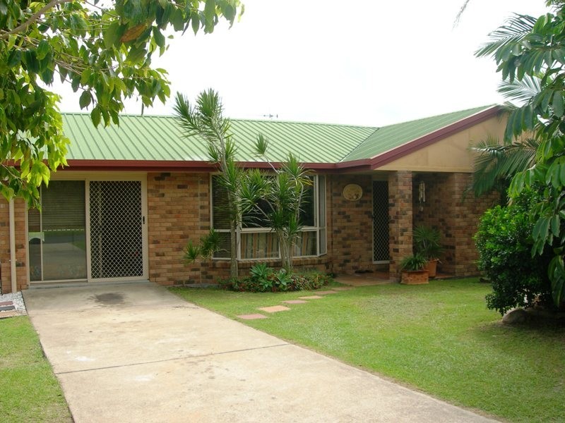 7 Coolberry Court, Rainbow Beach QLD 4581