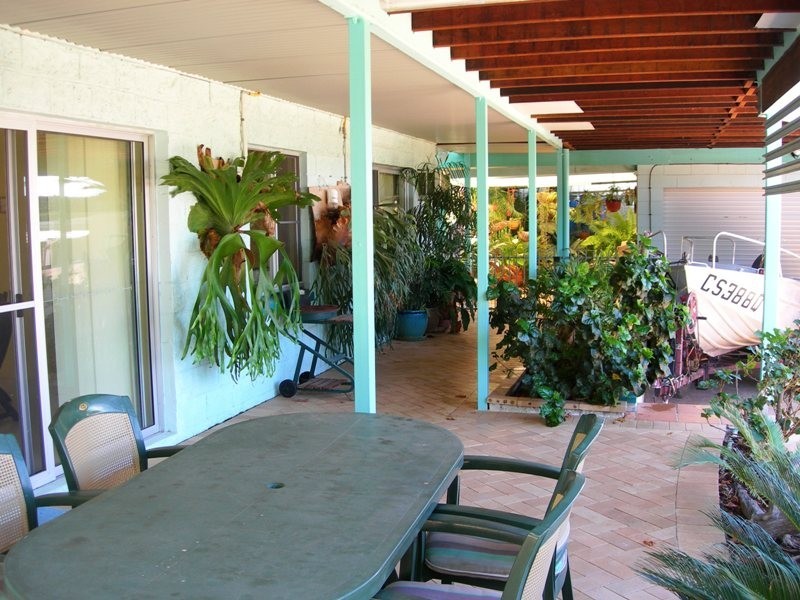 56 Double Island Drive, Rainbow Beach QLD 4581