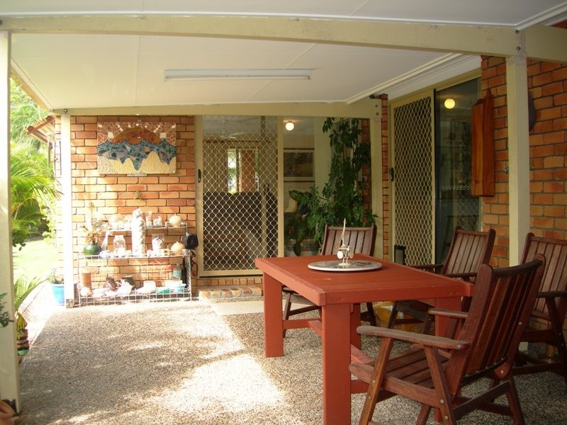 28 Rumbalara Avenue, Rainbow Beach QLD 4581