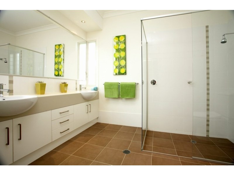 19 Satinwood Drive, Rainbow Beach QLD 4581