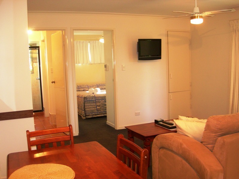 7/4 Double Island Drive, Rainbow Beach QLD 4581