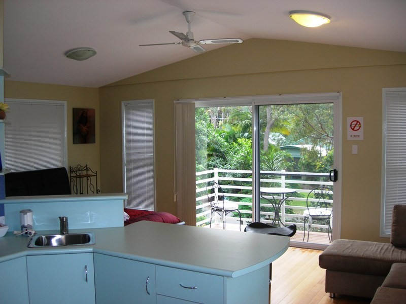 6 Belle Court, Rainbow Beach QLD 4581