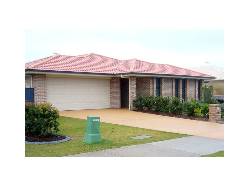 Sandstone Point QLD 4511