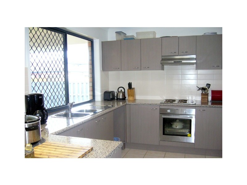 Sandstone Point QLD 4511