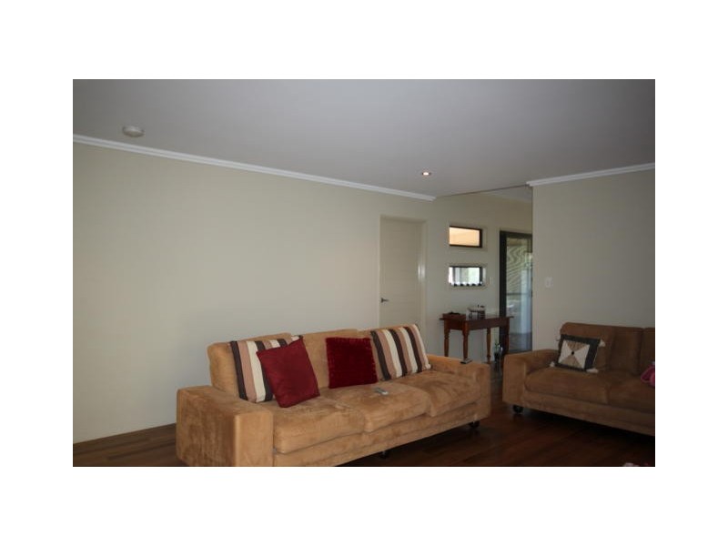 25 Jocelyn drive, Eumundi QLD 4562