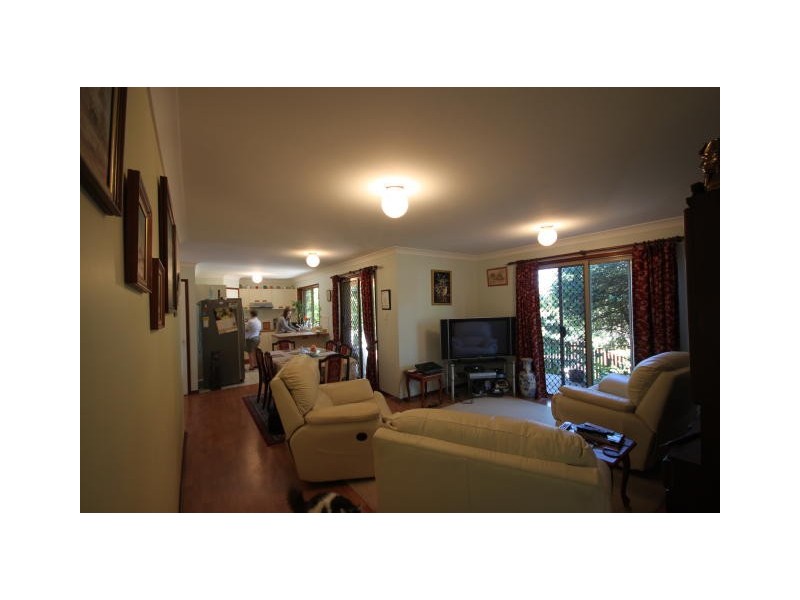 2 Kingfisher Street, Aroona QLD 4551