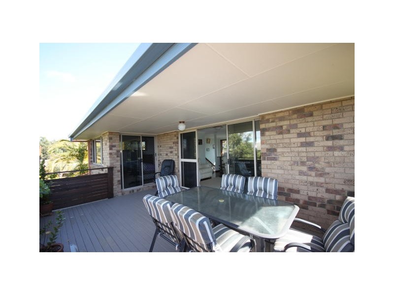 2 Kingfisher Street, Aroona QLD 4551