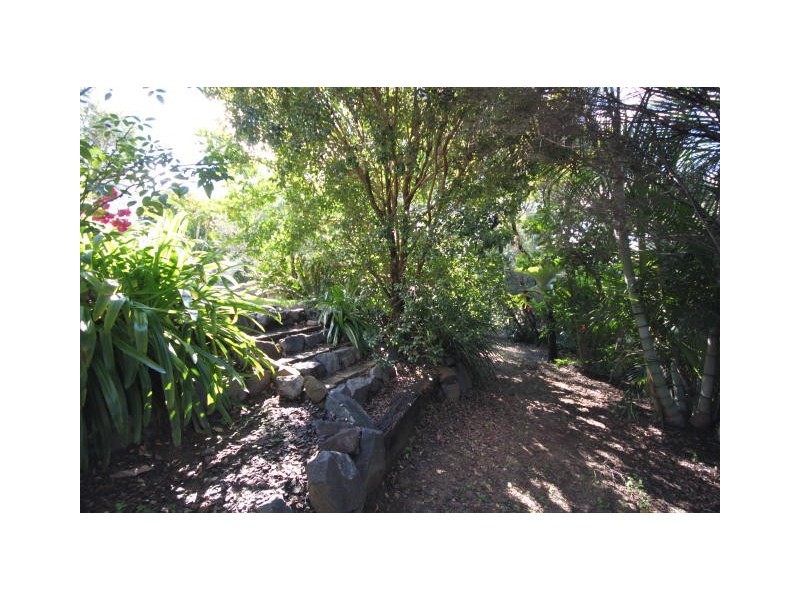 2 Kingfisher Street, Aroona QLD 4551