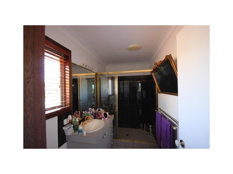 2 Kingfisher Street, Aroona QLD 4551