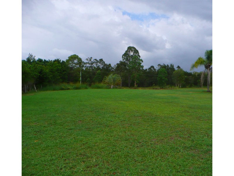 50 Junction Rd, Cootharaba QLD 4565