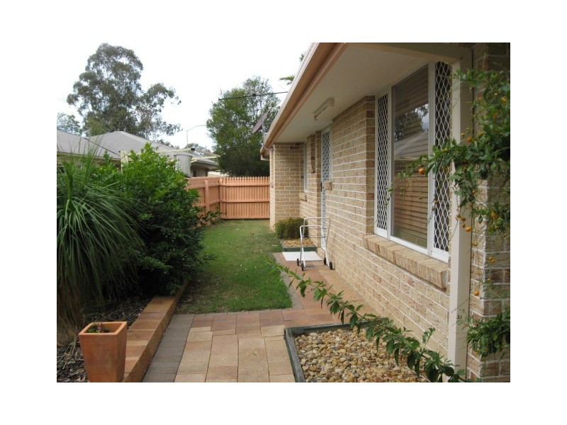 8 Epsom, Yamanto QLD 4305