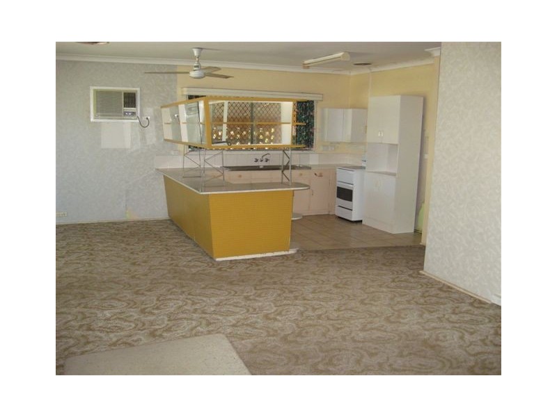 41 Lindsay St, Rosslea QLD 4812