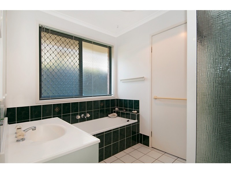 31 ARAMIS PLACE, Nudgee QLD 4014