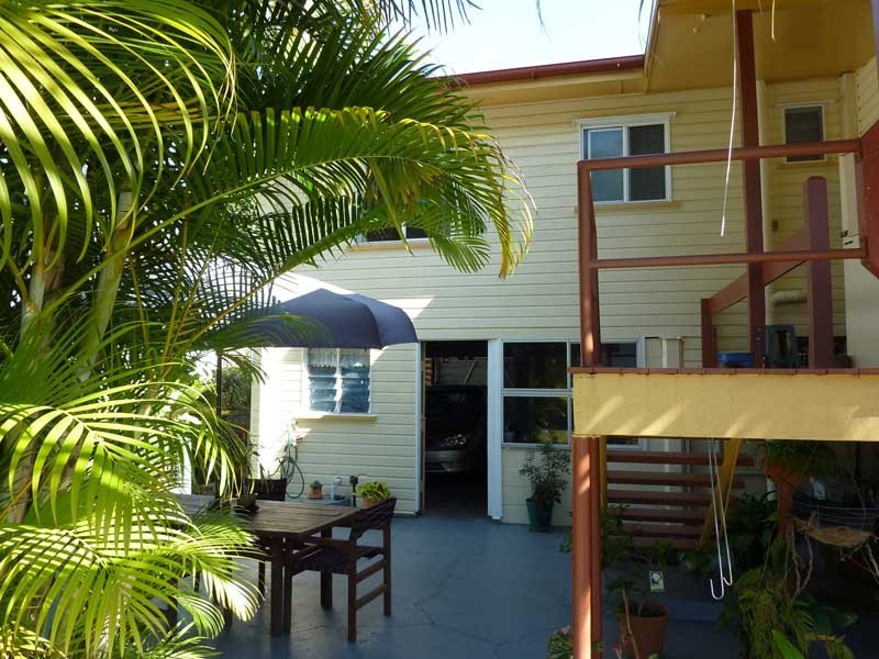 16 SUNNYBROOK ST, Brighton QLD 4017