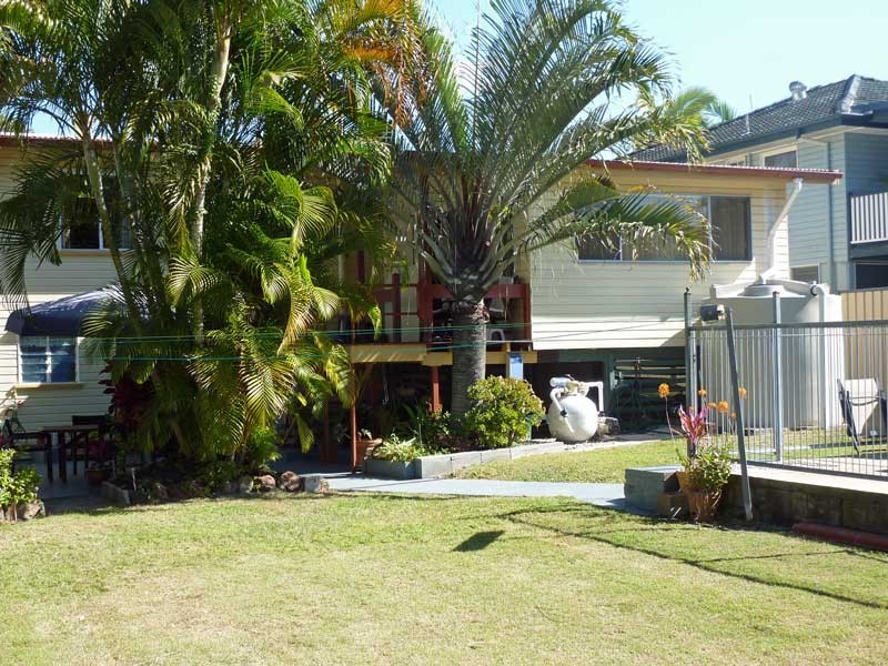 16 SUNNYBROOK ST, Brighton QLD 4017