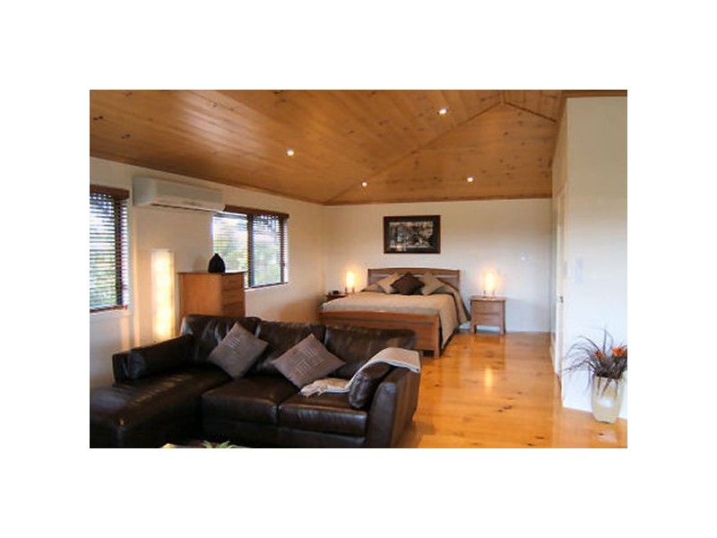 357 OLD ROSEVALE RD, Warrill View QLD 4307