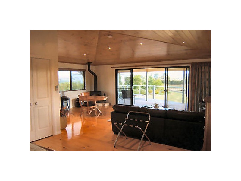 357 OLD ROSEVALE RD, Warrill View QLD 4307