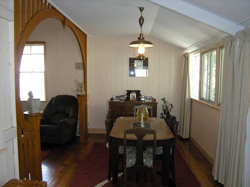 118 PALM AVENUE, Shorncliffe QLD 4017