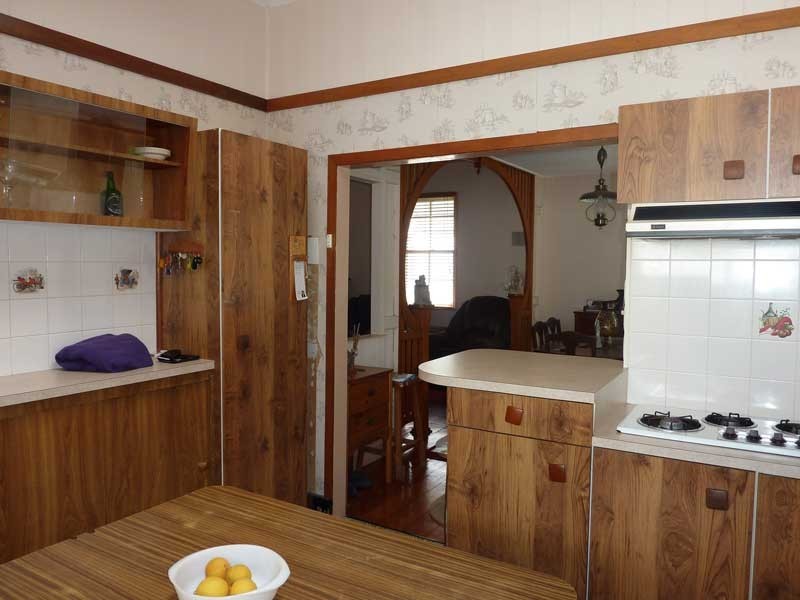 118 PALM AVENUE, Shorncliffe QLD 4017