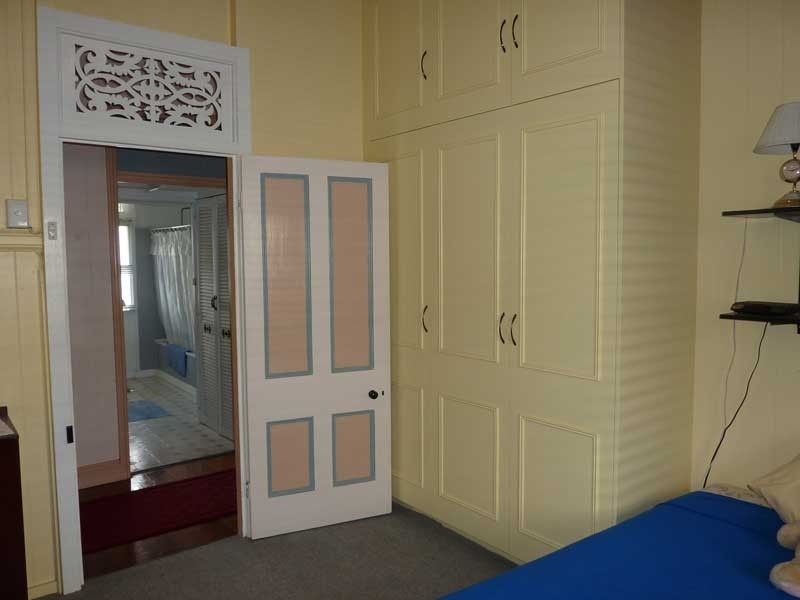 118 PALM AVENUE, Shorncliffe QLD 4017