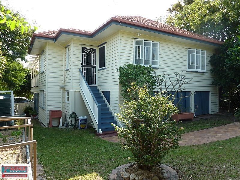 49 NASH STREET, Sandgate QLD 4017