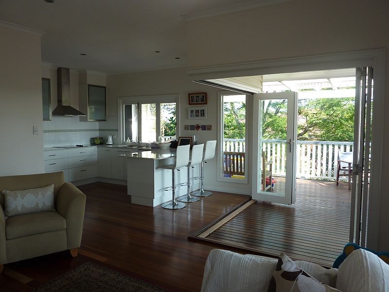 49 NASH STREET, Sandgate QLD 4017