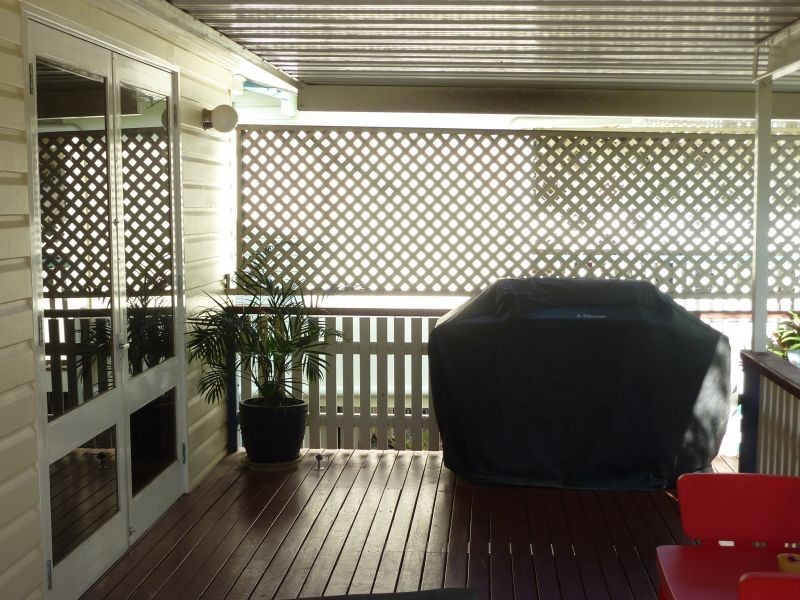 187 RAINBOW STREET, Sandgate QLD 4017