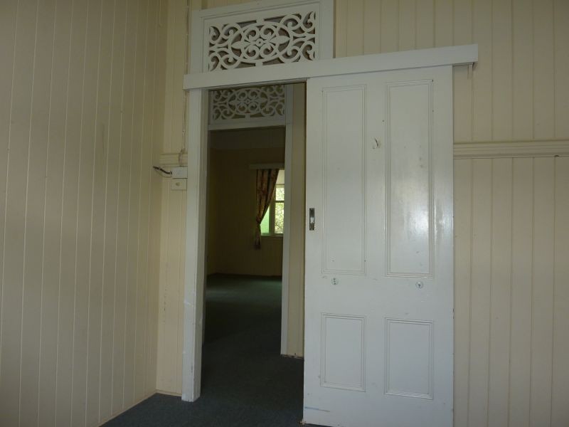 86 YUNDAH STREET, Shorncliffe QLD 4017