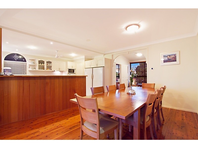 14 EAGLE TERRACE, Shorncliffe QLD 4017