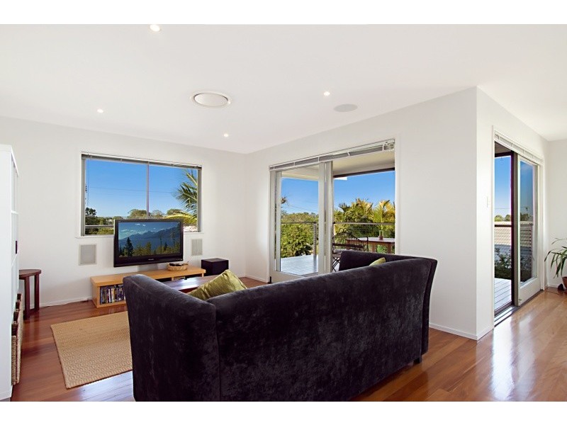 24 ALEXANDRA STREET, Sandgate QLD 4017