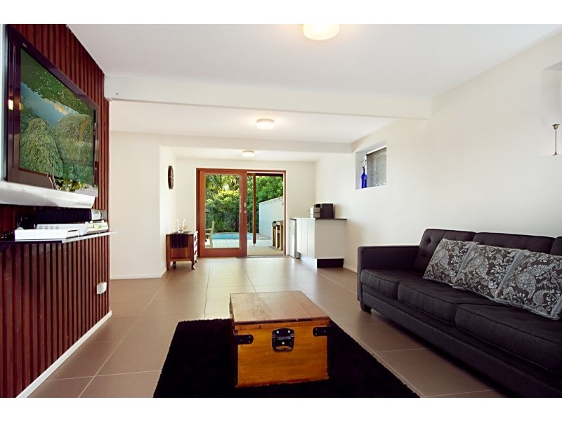 24 ALEXANDRA STREET, Sandgate QLD 4017