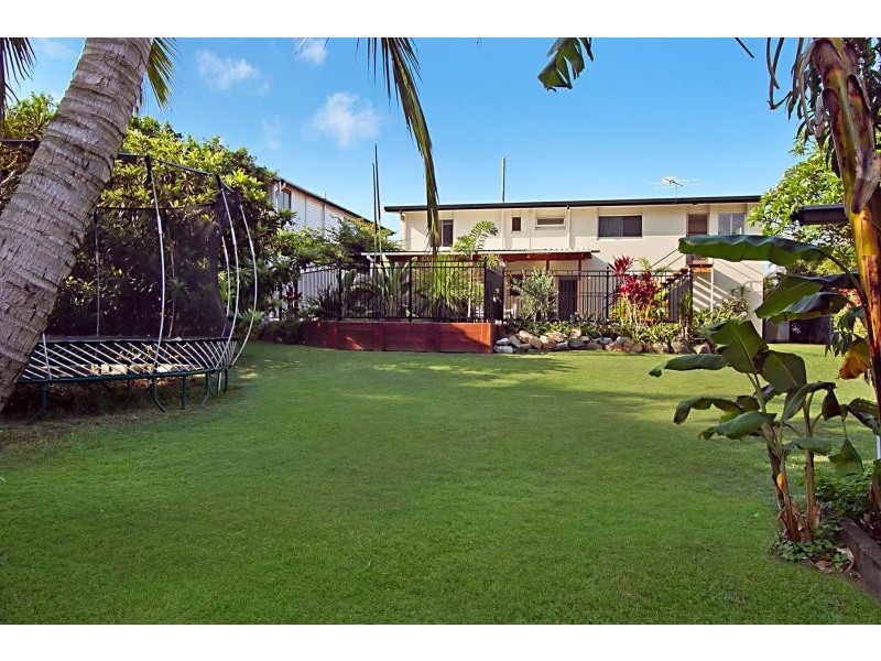 24 ALEXANDRA STREET, Sandgate QLD 4017