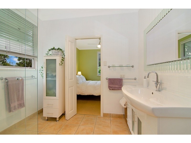32 WICKHAM ST, Brighton QLD 4017